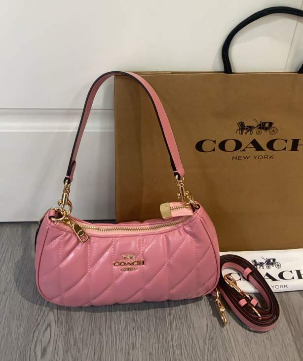 Picture of Coach Handbags _SKUfw242008568fw